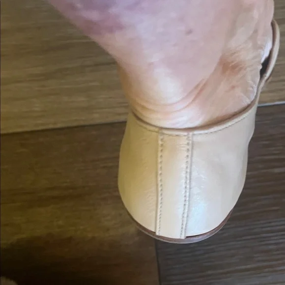 ALDO Women's Cream leather Loafers / Flats size 8 - Picture 13 of 14